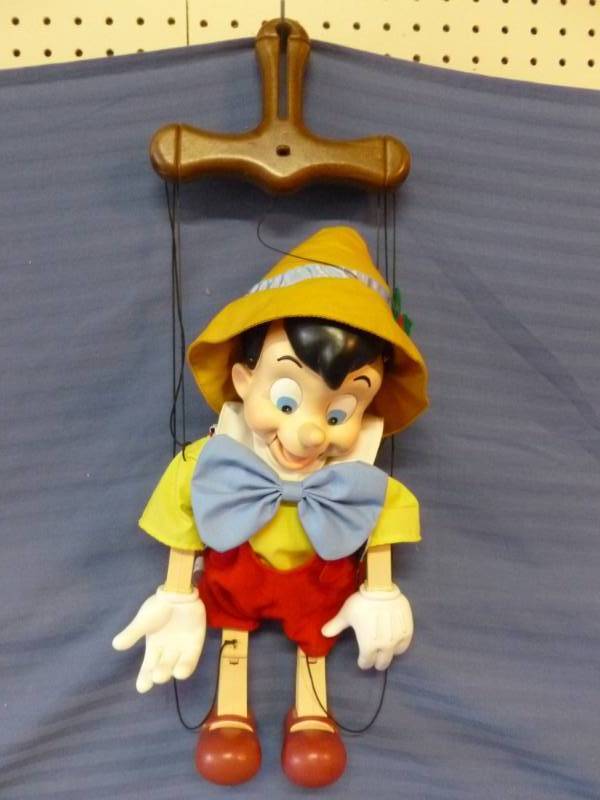 lot 9 image: Pinocchio Puppet