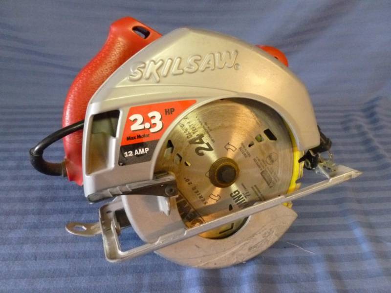 lot 80 image: Skilsaw