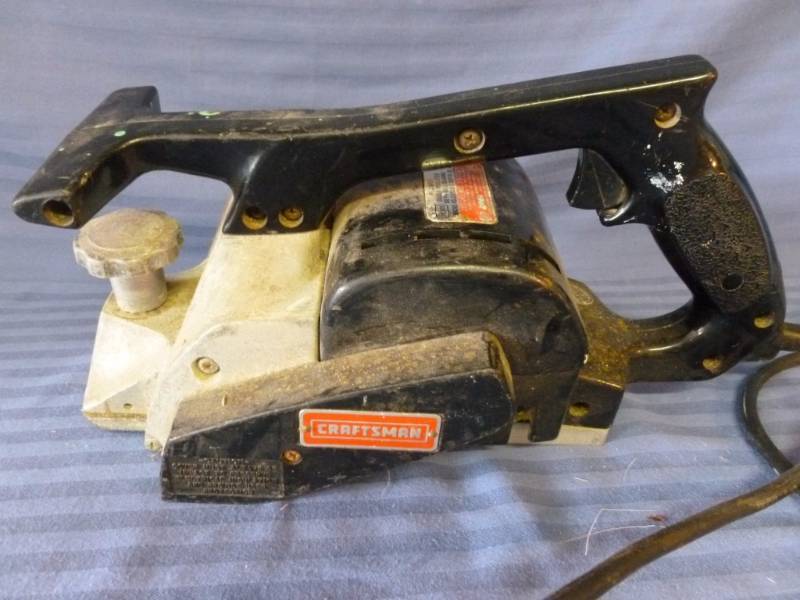 lot 81 image: Craftsman Hand Planer