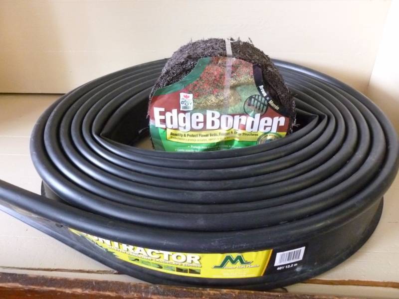 lot 94 image: Lawn Edging