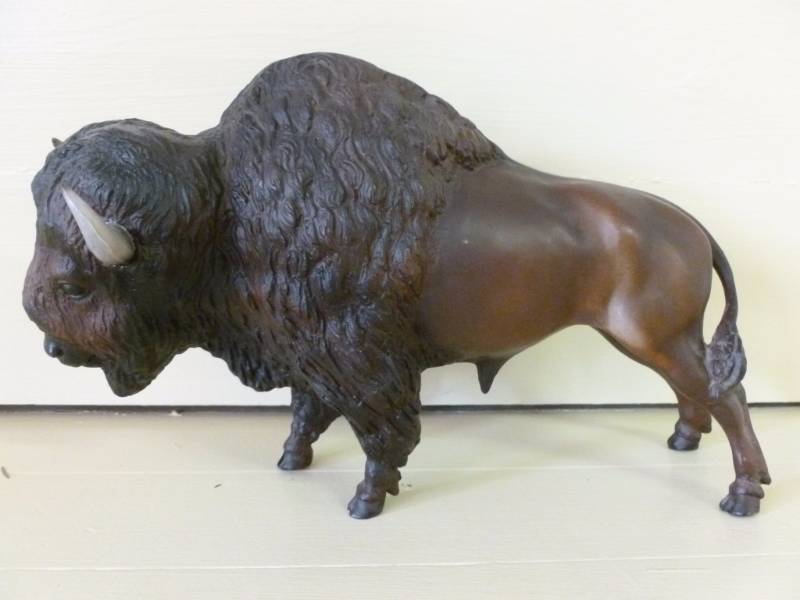 lot 149 image: Large Breyer Buffalo