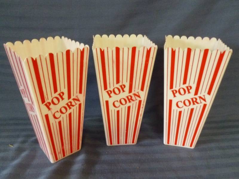 lot 162 image: Popcorn Containers