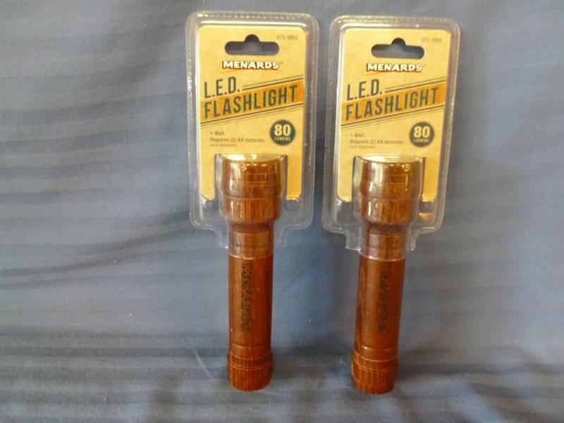 lot 182 image: New L.E.D Flashlights