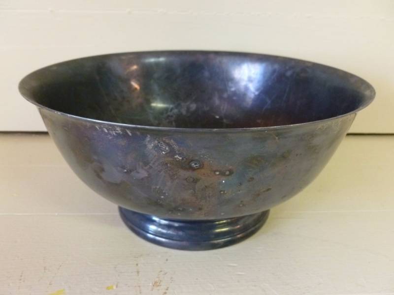 lot 203 image: Large Gorham Silver Plate Bowl