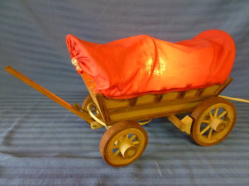 lot 236 image: Vintage Wooden Wagon Lamp