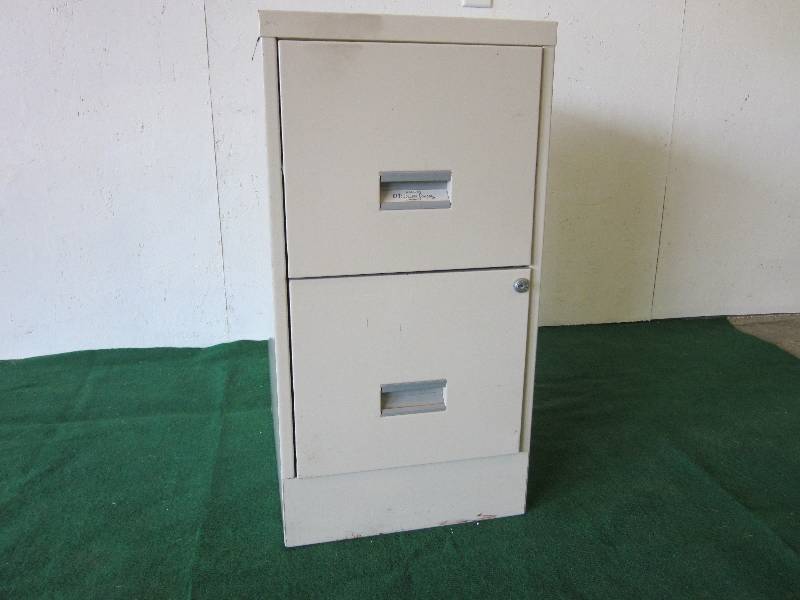 lot 13 image: Two Drawer File Cabinet