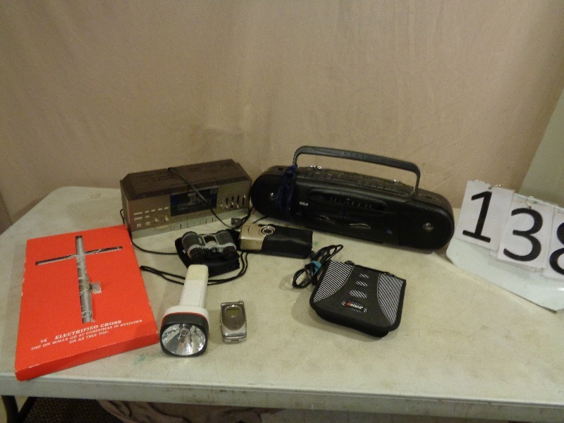 lot 138 image: Assorted Electronics