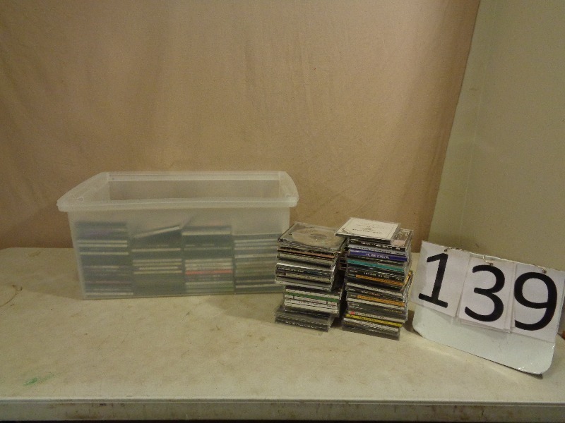 lot 139 image: Large Lot of Assorted CDs