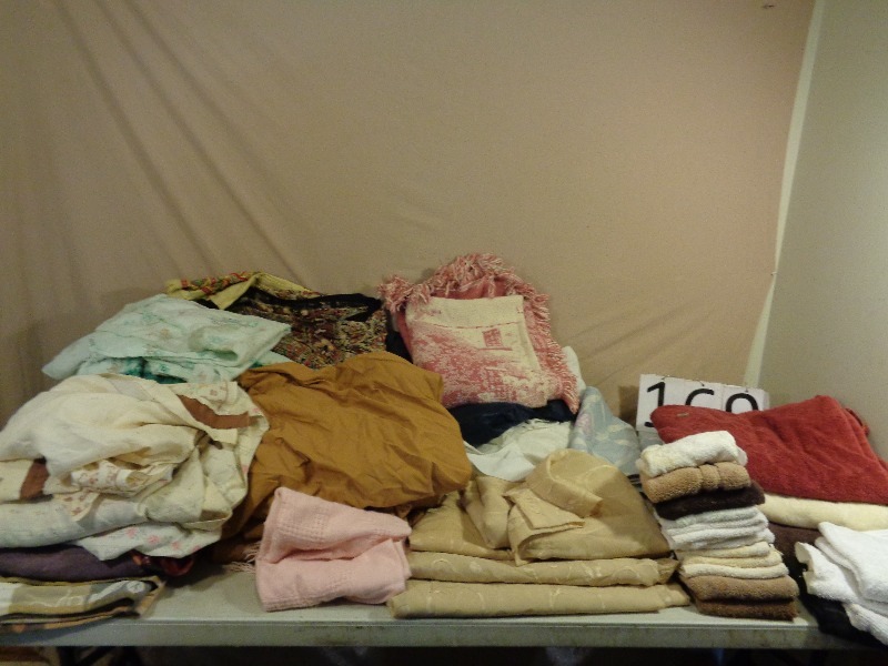 lot 169 image: Linens