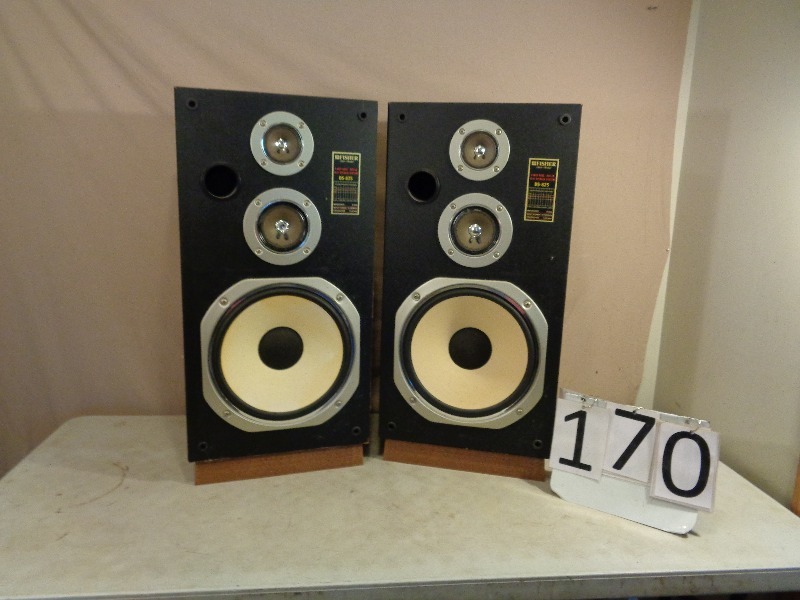 lot 170 image: Fischer Speakers