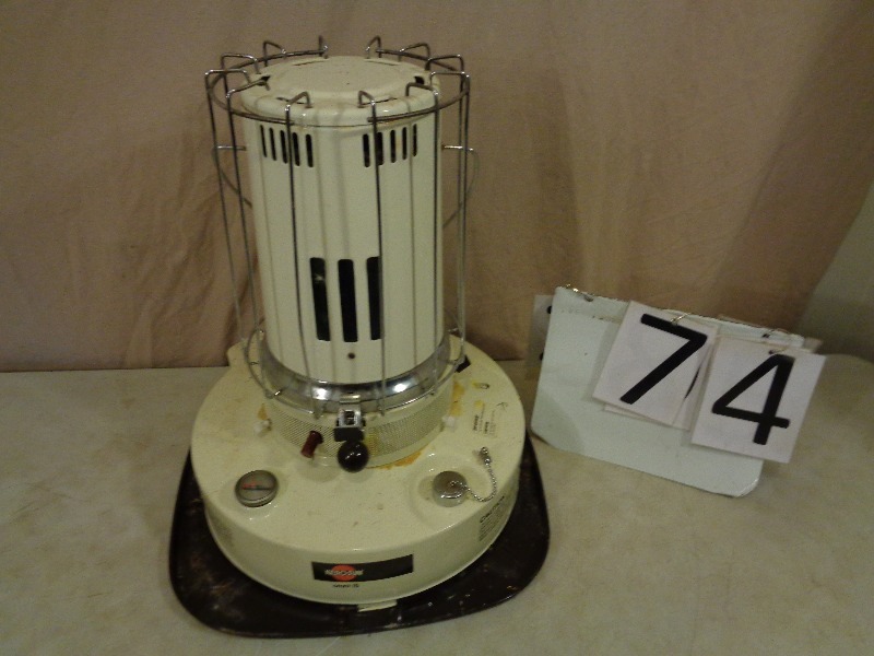 lot 74 image: Kerosene Heater