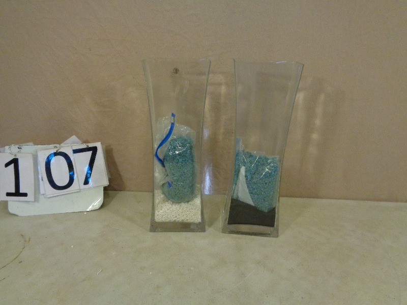 lot 107 image: 2 Large Vases