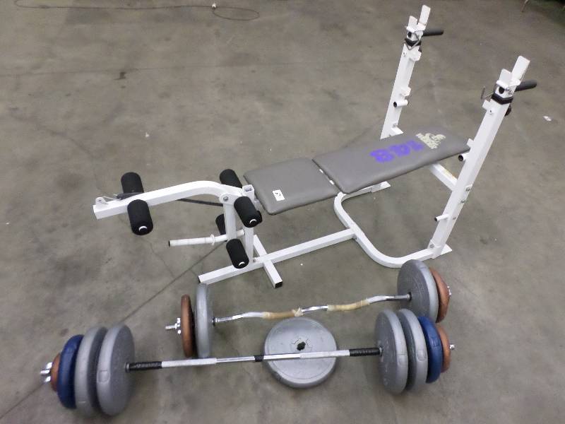 lot 67 image: Wieder 148 Weight Bench With Weight...