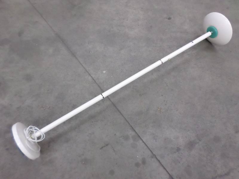 lot 79 image: 6ft 110Volt Floor Lamp ...