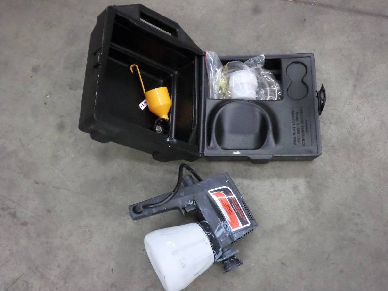 lot 103 image: Craftsman Paint Sprayer Set With Ca...