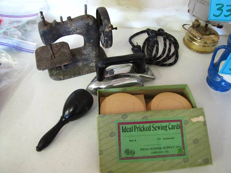 sunny suzy childs sewing machine pricked sewing cards see photos