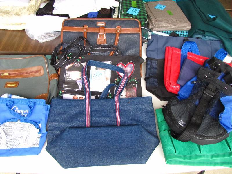 lot of bags many sizes