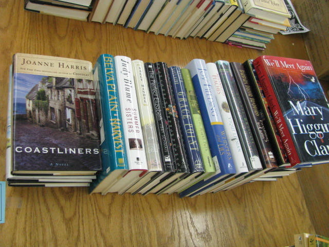 lot of books see photos for titles and subjects