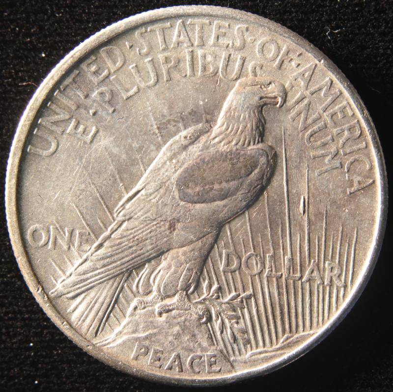 1921 PEACE SILVER DOLLAR XF