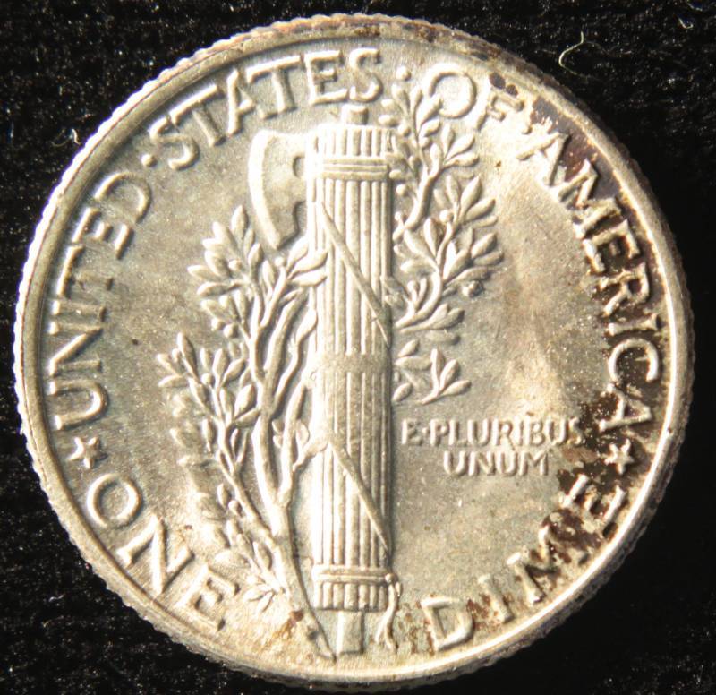 1945 MERCURY SILVER DIME AU