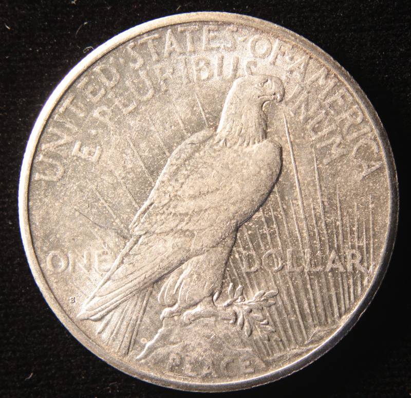 1925 S PEACE SILVER DOLLAR VF