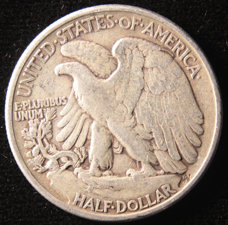 1944 WALKING LIBERTY SILVER HALF VF