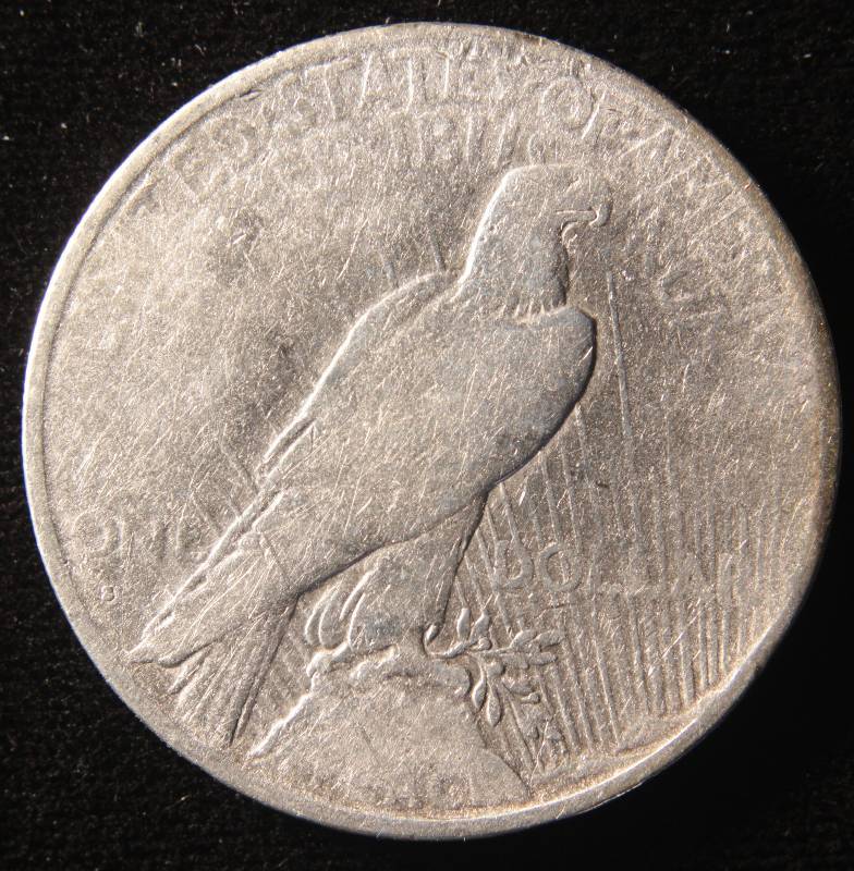1935 S PEACE SILVER DOLLAR BETTER DATE