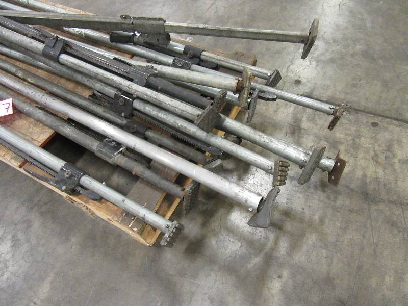 13,Load Bars for Truck Loads