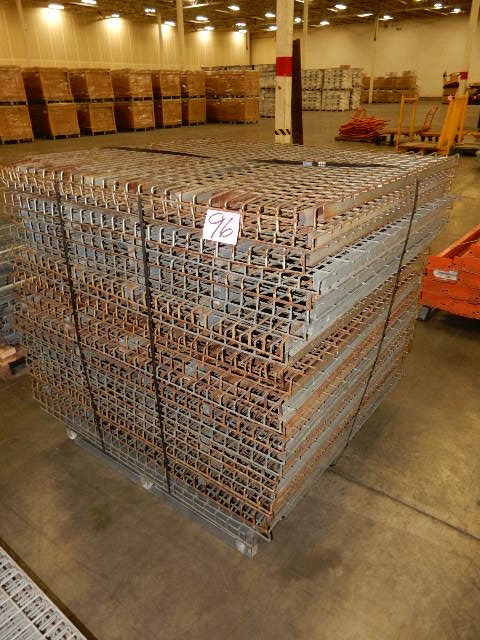 Pallet Rack shelving.. Mesh Metal..