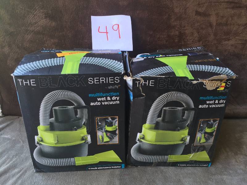 Lot of 2 Wet & Dry Auto Vacs