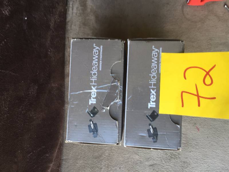 Trex Universal Hidden fastenes 2 boxes