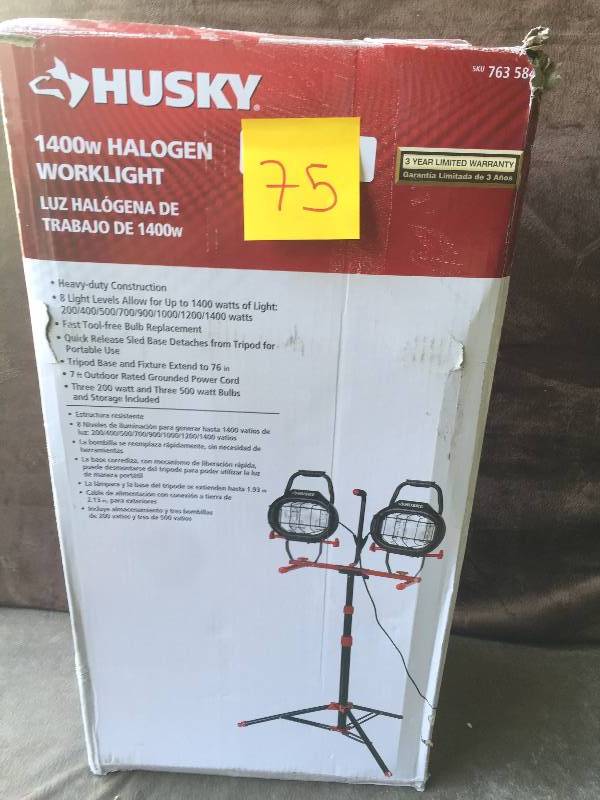 Husky 1400 W Halogen Light