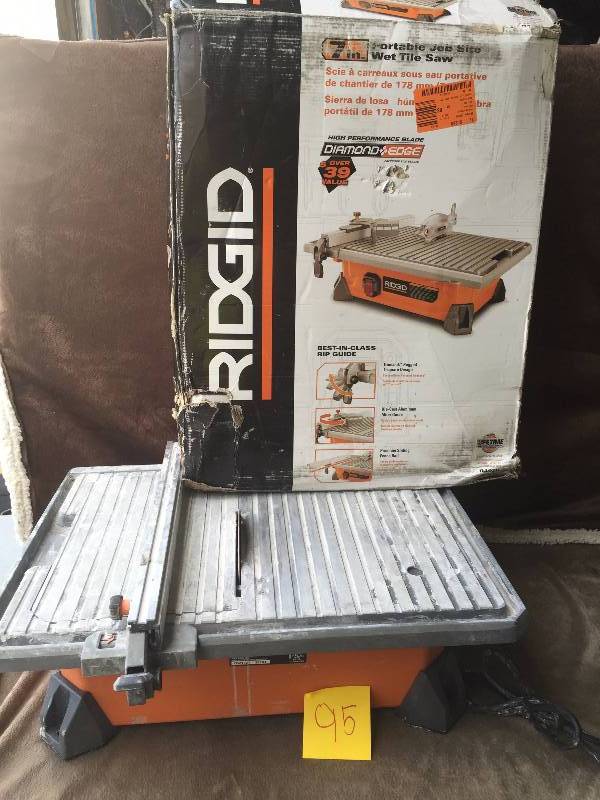 Ridgid 7 in Portable Job Wet Tile Saw