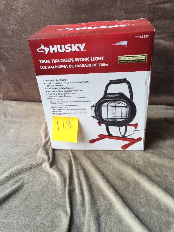 Husky 700 W Halogen Light