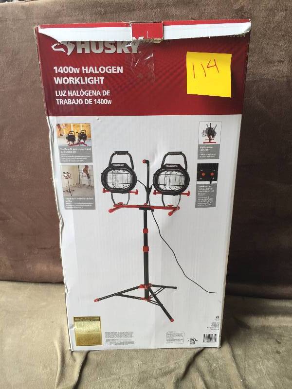 Husky 1400 W Halogen Light