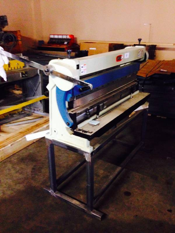 Baleigh metal machine