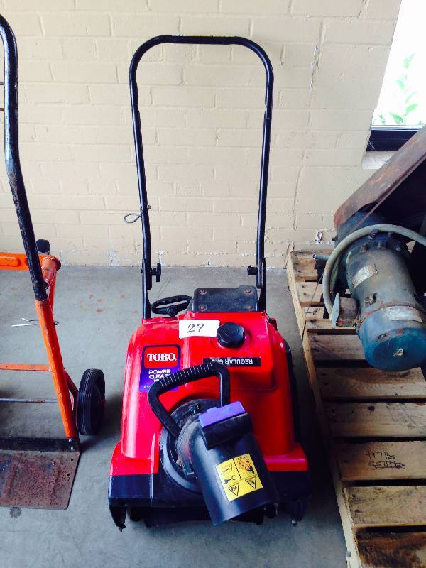 Toro Power Clear snow blower
