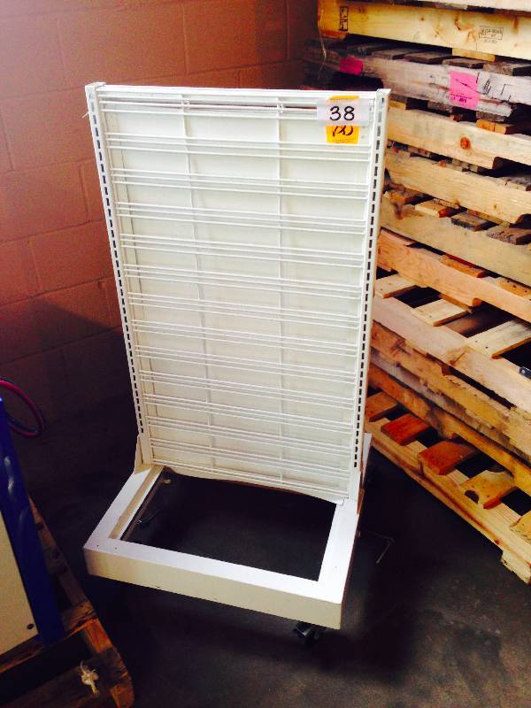 Retail display rack