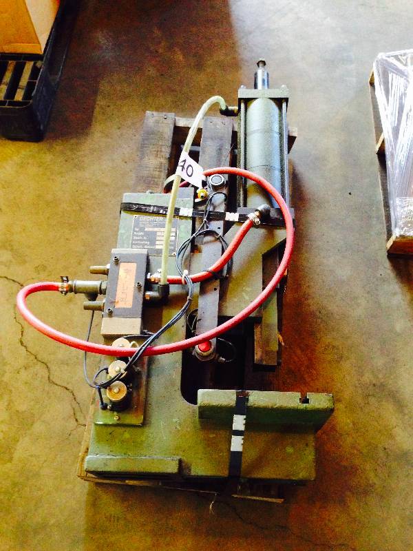 Pneumatic press