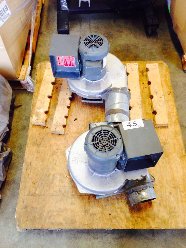 2 blowers