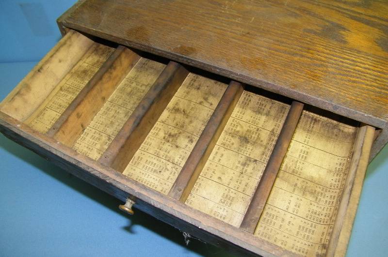 lot 10 image: Antique  Vintage Wooden Boxes & Drawers