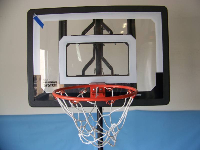 lot 33 image: SKLZ, Pro Mini Hoop Basketball System