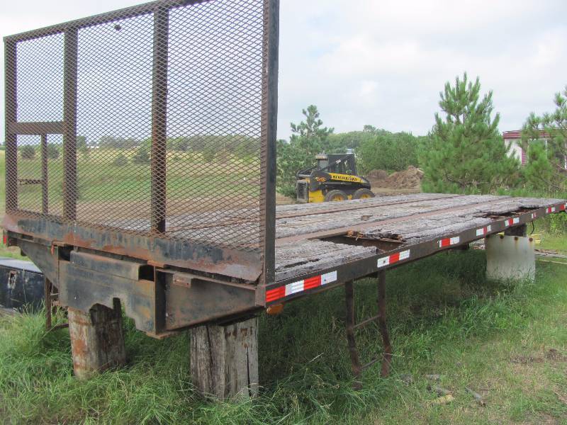 24 ft. flat bed
