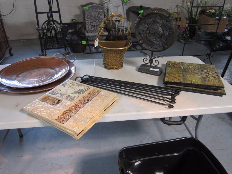 Decorative Accessories