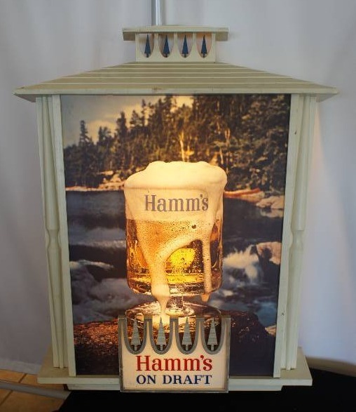 lot 22 image: Large Hamms Mug Lighted Sign