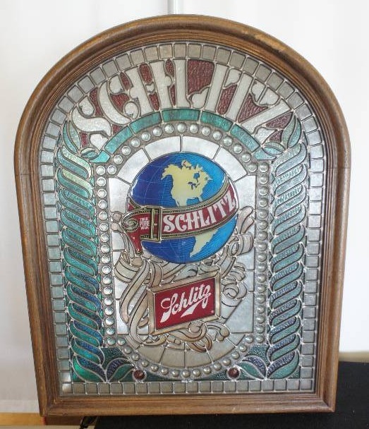 lot 23 image: Schlitz Beer Stained Glass Back-lit Lighted Sign