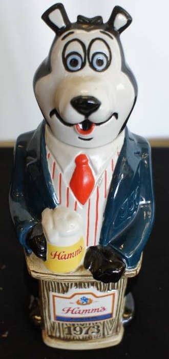 lot 54 image: 1973 Hamms Bear Decanter (Bartender)
