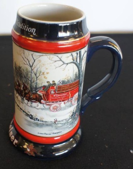 lot 61 image: 1990 Budweiser Ceramarte Mug