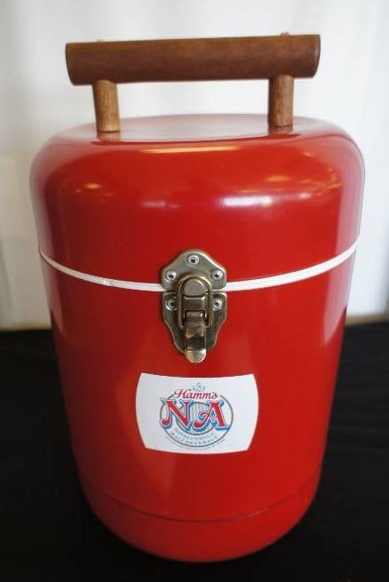 lot 71 image: Hamms NA Cooler