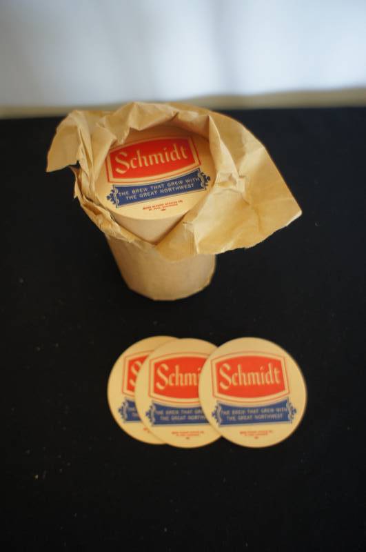 lot 107 image: Full Sleeve of Schmidt Beer Coasters